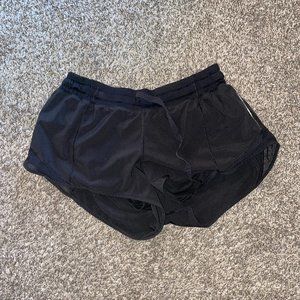 Lululemon Hotty Hot Short